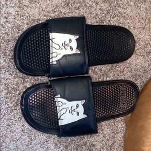 Rip N Dip cat slides